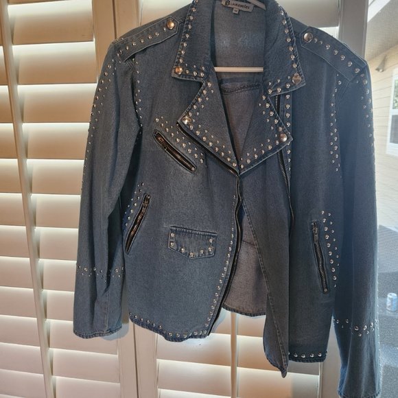 Studded denim jacket - Picture 1 of 2